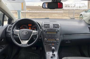 Універсал Toyota Avensis 2009 в 