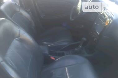 Седан Toyota Avensis 2001 в 