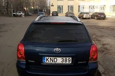 Універсал Toyota Avensis 2004 в 