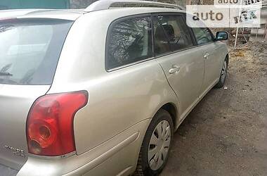 Універсал Toyota Avensis 2005 в 