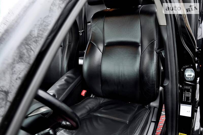 Седан Toyota Avensis 2012 в Киеве фото 43 Седан Toyota Avensis 2012 в Киеве