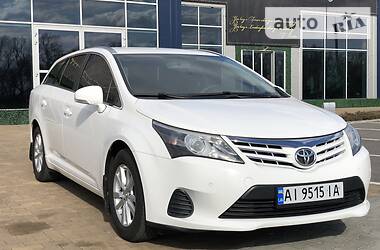 Універсал Toyota Avensis 2012 в 