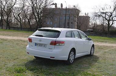 Универсал Toyota Avensis 2010 в Одессе