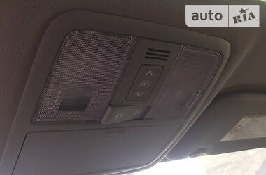 Універсал Toyota Avensis 2012 в 
