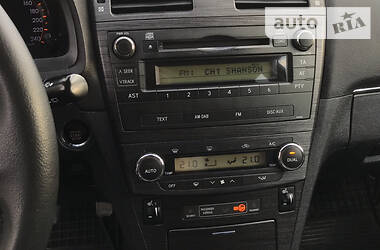Універсал Toyota Avensis 2011 в 