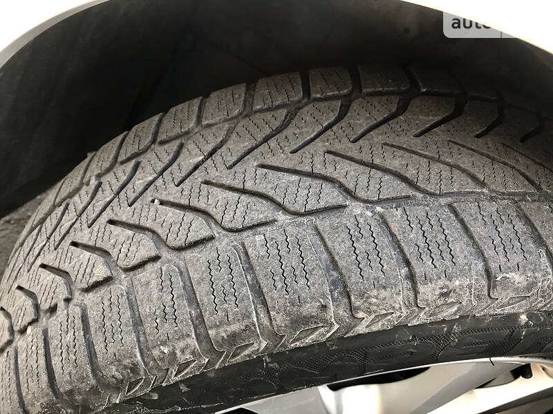 Універсал Toyota Avensis 2011 в Дубні фото 43 Універсал Toyota Avensis 2011 в Дубні