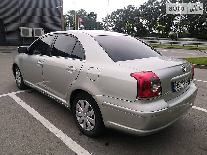 Седан Toyota Avensis 2008 в Борисполі