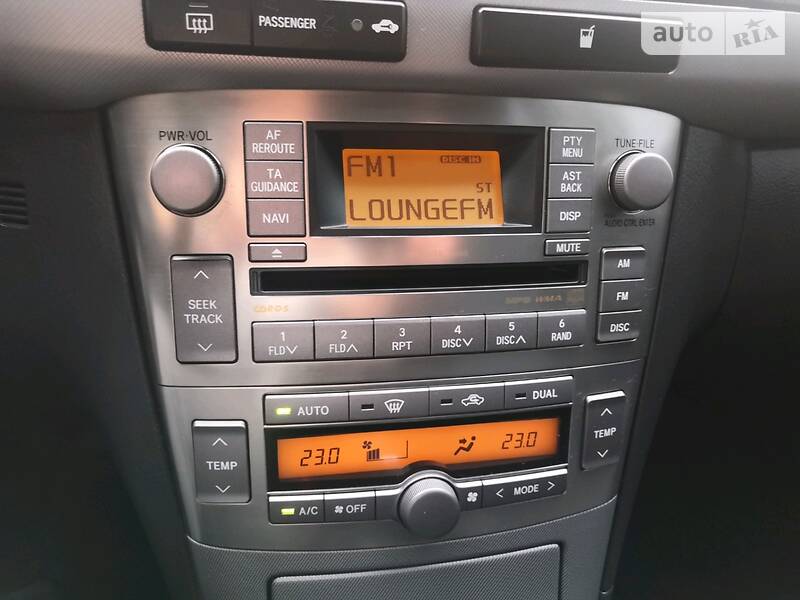 Седан Toyota Avensis 2008 в Борисполі