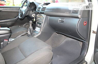 Седан Toyota Avensis 2005 в Тернополе