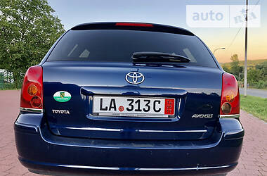 Універсал Toyota Avensis 2006 в 