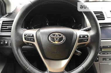 Универсал Toyota Avensis 2010 в Хмельницком