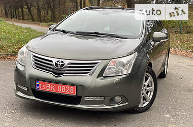 Універсал Toyota Avensis 2009 в Трускавці