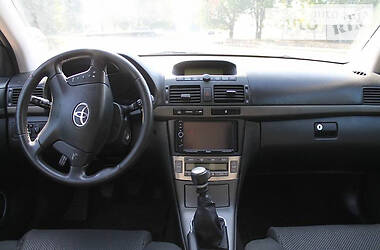 Универсал Toyota Avensis 2006 в Черкассах