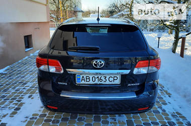 Универсал Toyota Avensis 2012 в Виннице