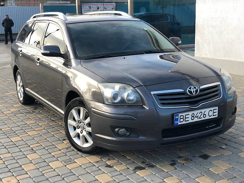 Універсал Toyota Avensis 2007 в Миколаєві