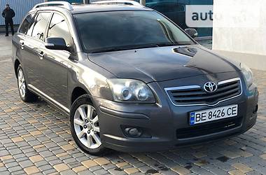 Універсал Toyota Avensis 2007 в Миколаєві