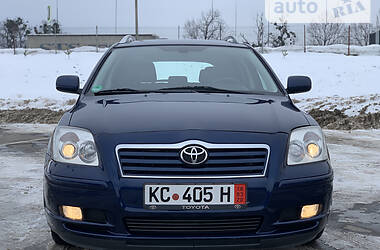 Універсал Toyota Avensis 2004 в Вінниці