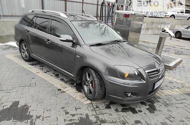 Универсал Toyota Avensis 2006 в Кропивницком