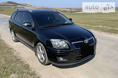 Универсал Toyota Avensis 2006 в Бродах