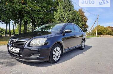 Седан Toyota Avensis 2008 в Коломиї