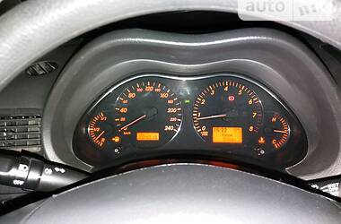 Лифтбек Toyota Avensis 2006 в Сумах