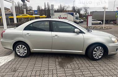 Седан Toyota Avensis 2007 в Киеве