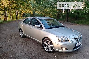 Хетчбек Toyota Avensis 2007 в Дніпрі