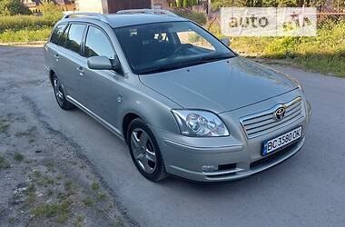 Универсал Toyota Avensis 2003 в Самборе