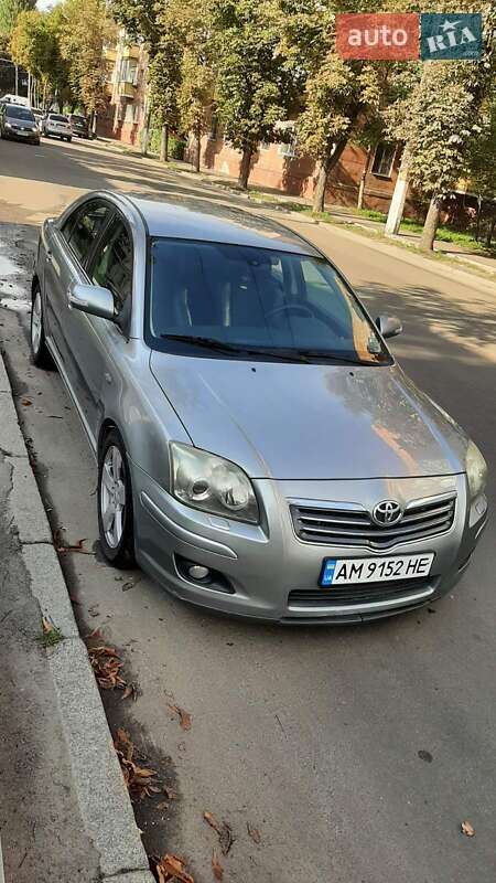 Седан Toyota Avensis 2007 в Житомире