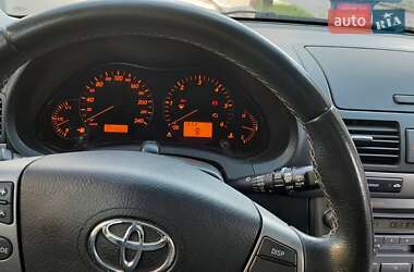 Седан Toyota Avensis 2007 в Житомире