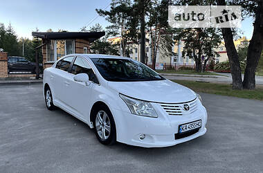 Седан Toyota Avensis 2010 в Броварах