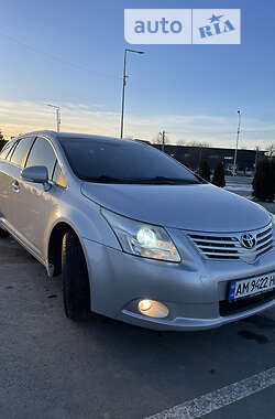 Універсал Toyota Avensis 2008 в Житомирі