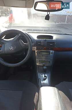 Седан Toyota Avensis 2004 в Одессе