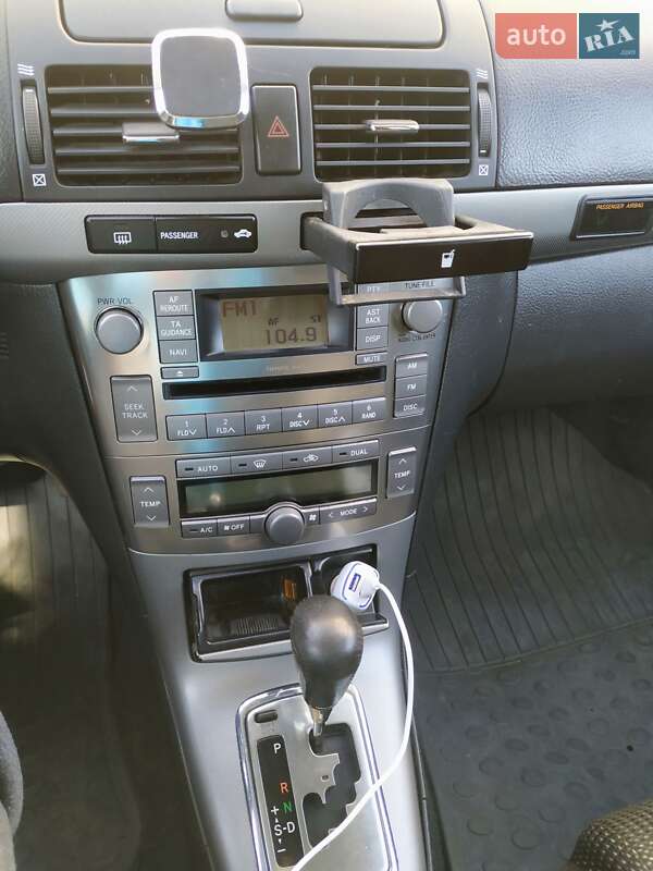 Универсал Toyota Avensis 2007 в Тернополе