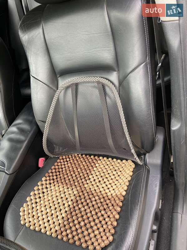 Универсал Toyota Avensis 2008 в Рени