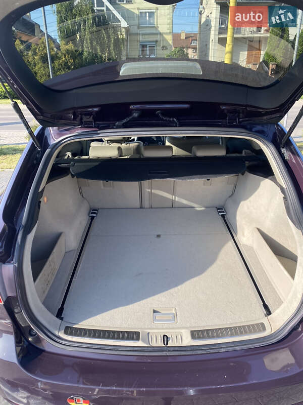 Універсал Toyota Avensis 2010 в Ужгороді