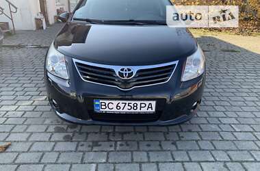 Универсал Toyota Avensis 2010 в Львове