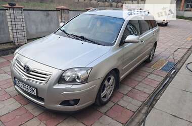 Універсал Toyota Avensis 2007 в Кельменцях