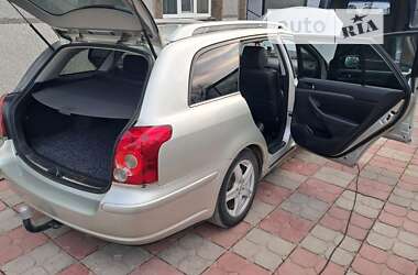 Універсал Toyota Avensis 2007 в Кельменцях