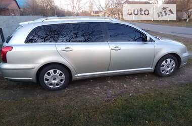 Універсал Toyota Avensis 2005 в Красилові