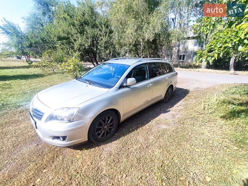 Универсал Toyota Avensis 2007 в Доброполье