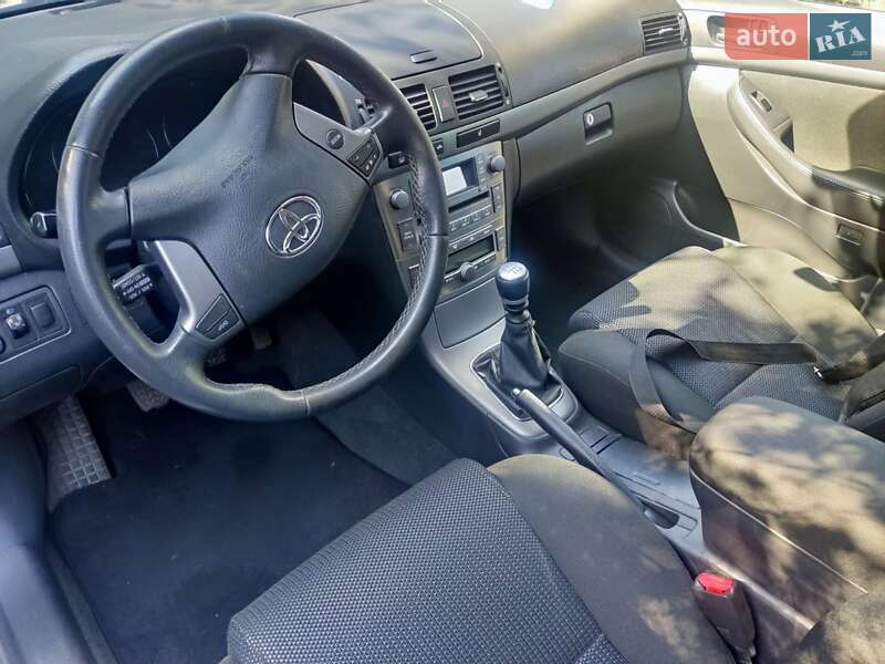 Универсал Toyota Avensis 2007 в Доброполье