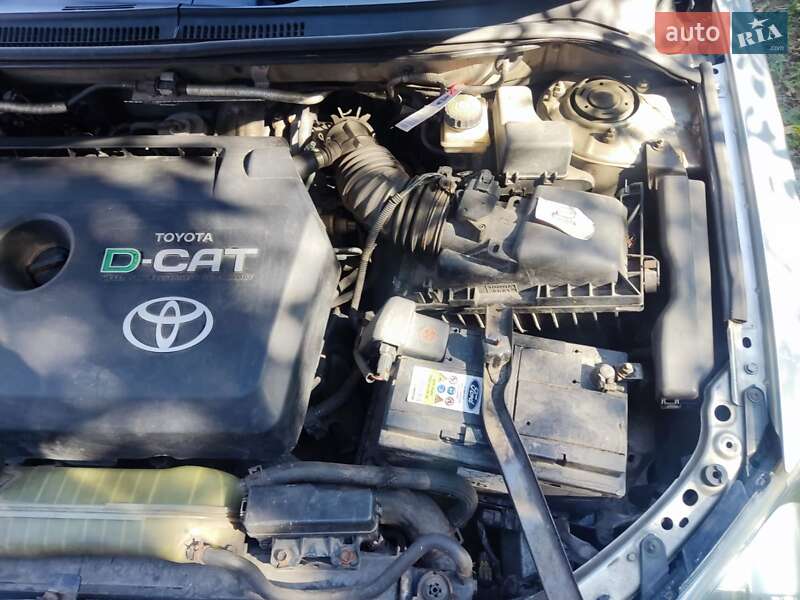 Универсал Toyota Avensis 2007 в Доброполье
