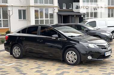 Седан Toyota Avensis 2015 в 