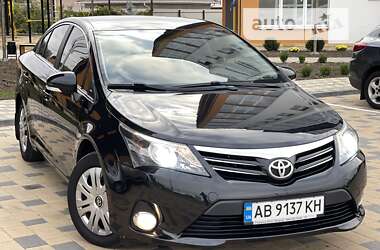 Седан Toyota Avensis 2015 в 