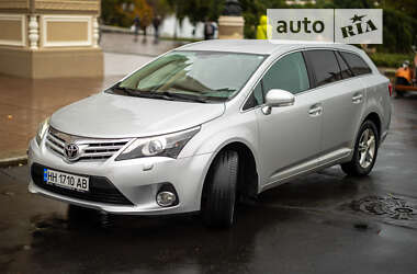 Универсал Toyota Avensis 2012 в Одессе