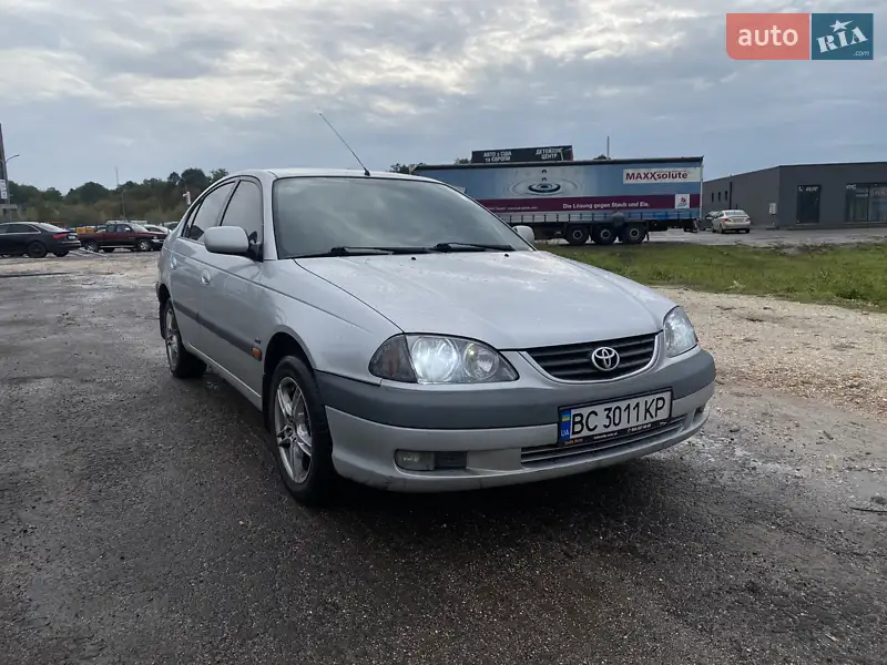 Toyota Avensis