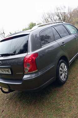 Универсал Toyota Avensis 2006 в Радехове