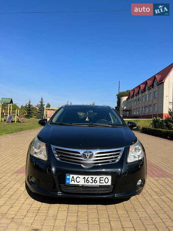 Универсал Toyota Avensis 2009 в Луцке