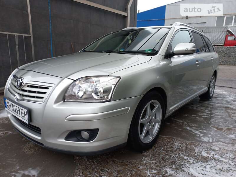 Универсал Toyota Avensis 2007 в Житомире